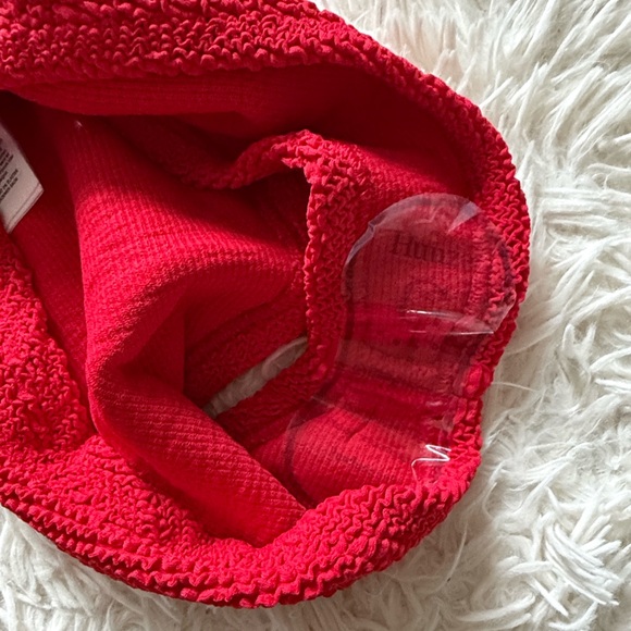 NWT Hunza G domino one piece in red - Picture 3 of 7